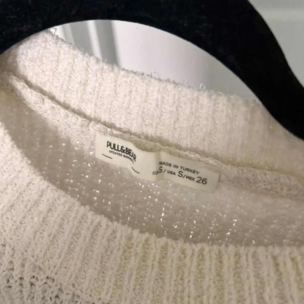 Pull & Bear Striped Knit Sweater - Black & White Crewneck Pullover - Small